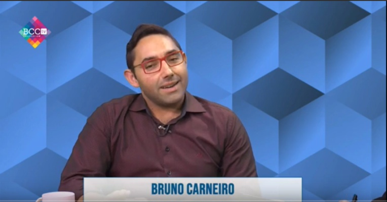 Neste programa Lira bate um papo com o psicanalista e psicólogo, Bruno Carneiro.